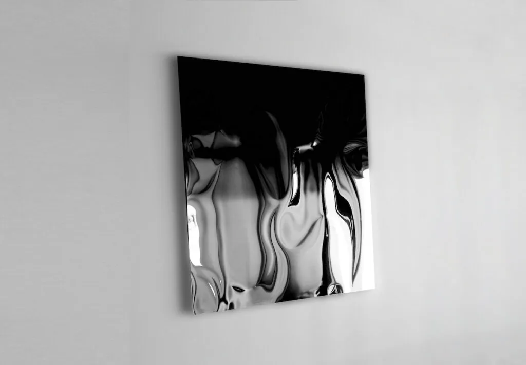 東洋ステンレス研磨工業の「ミステリアスステンレスミラー」で幻想的な